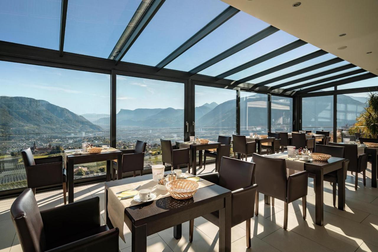 Hotel Lechner Tirolo Exterior photo