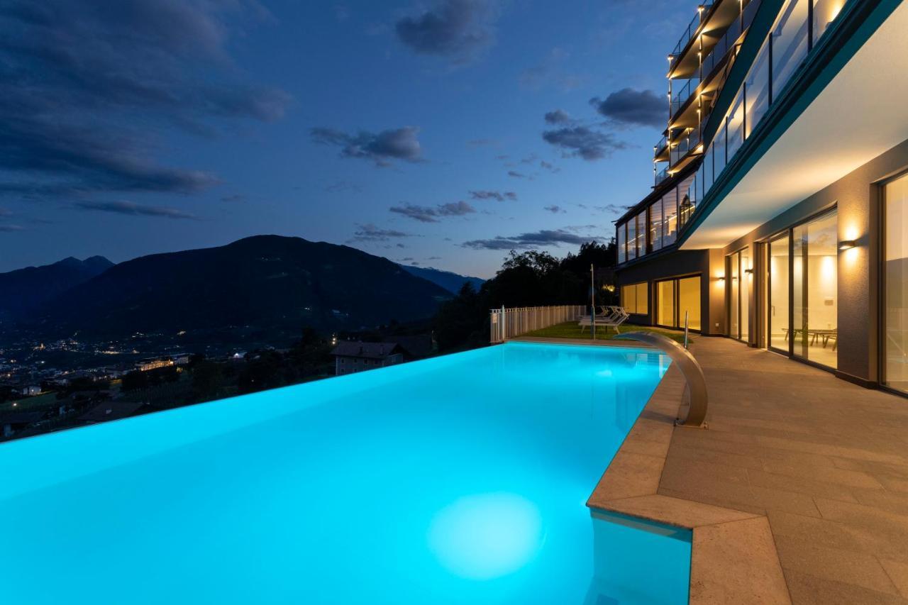 Hotel Lechner Tirolo Exterior photo