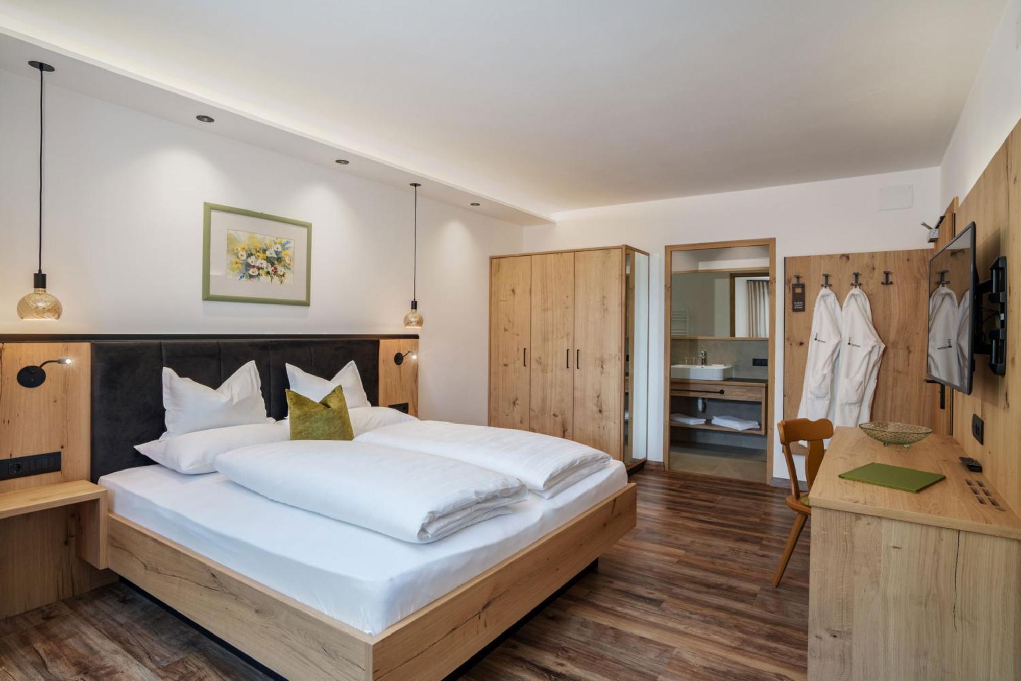 Hotel Lechner Tirolo Room photo