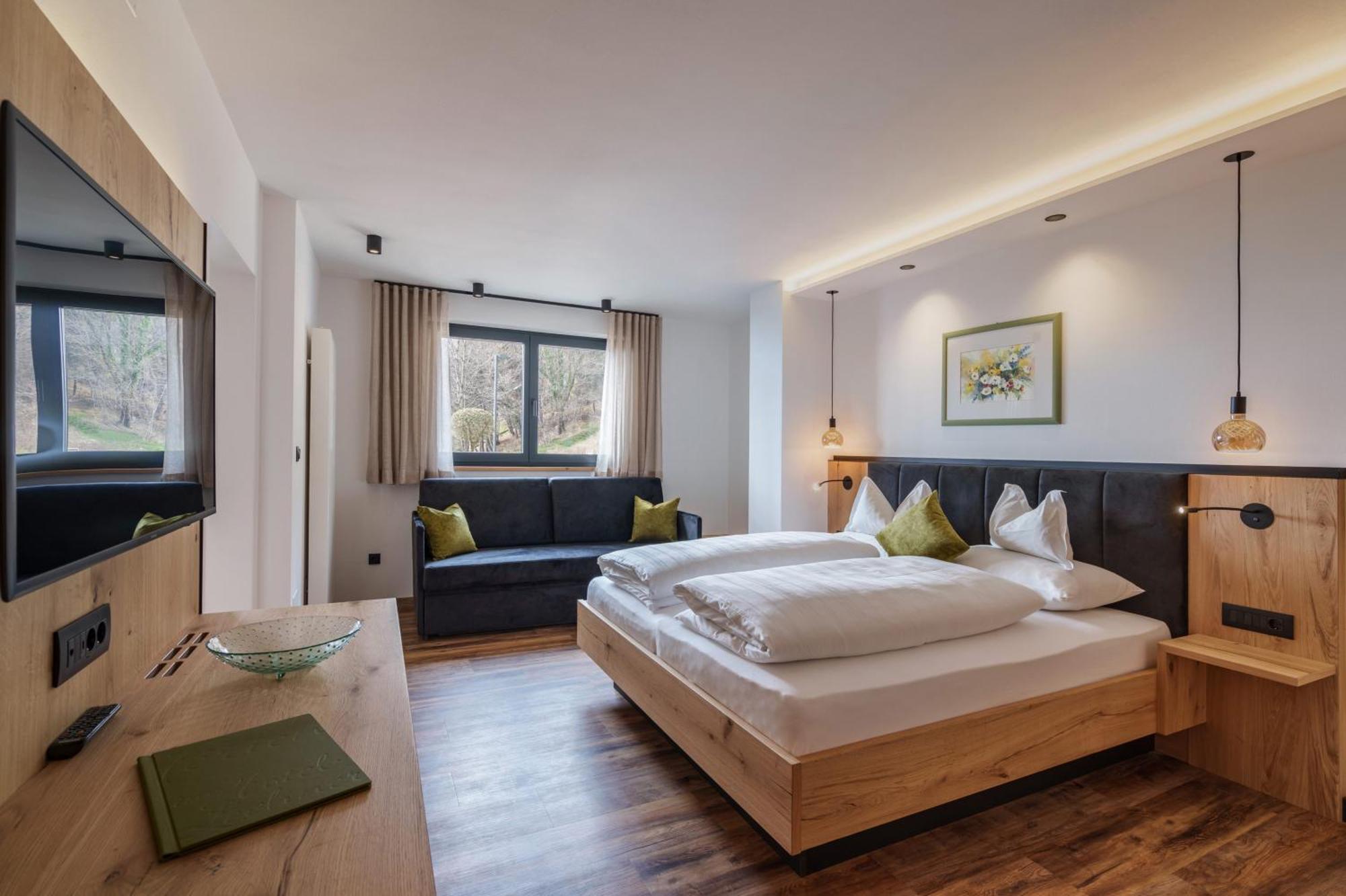 Hotel Lechner Tirolo Room photo
