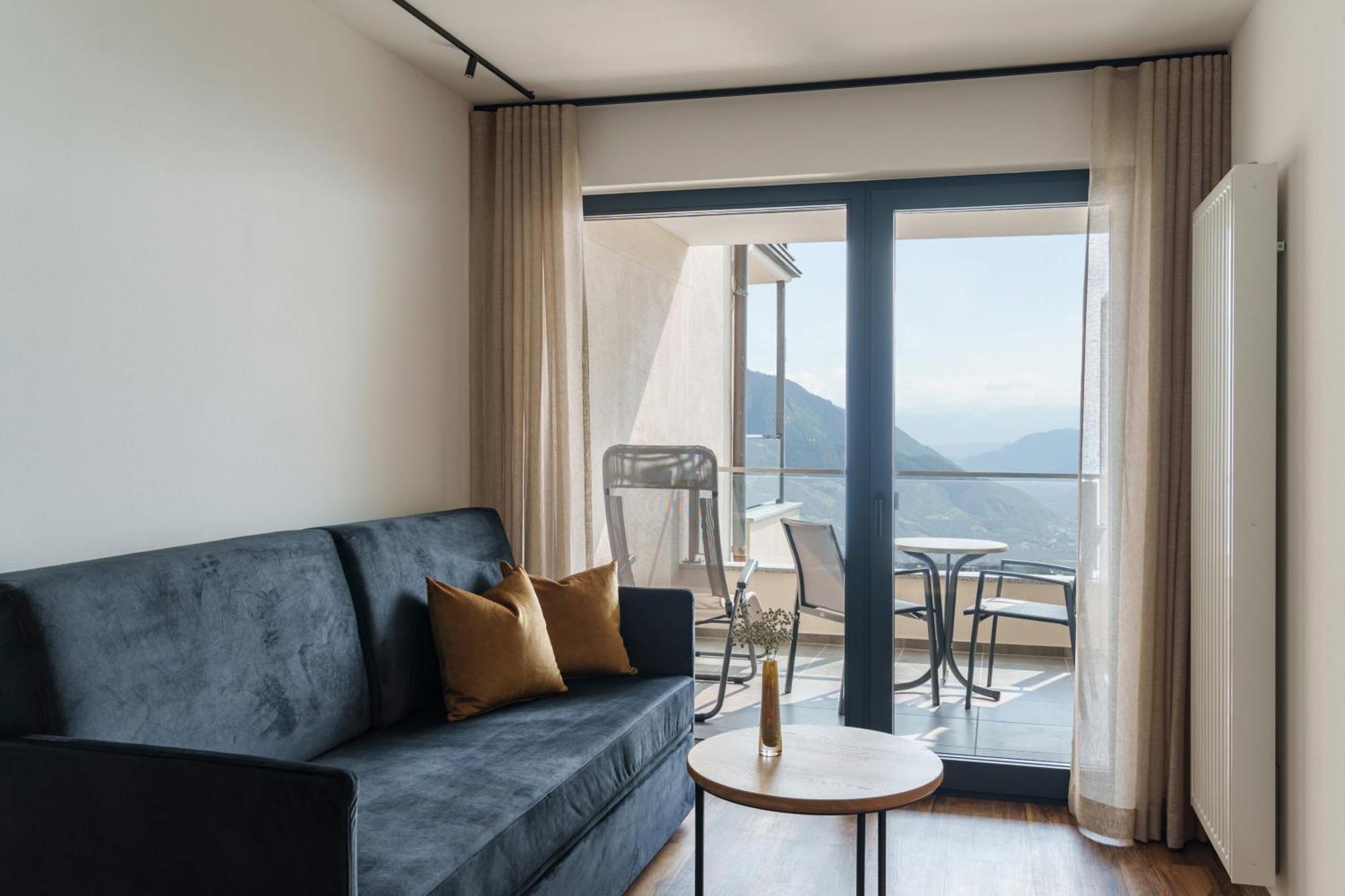 Hotel Lechner Tirolo Room photo