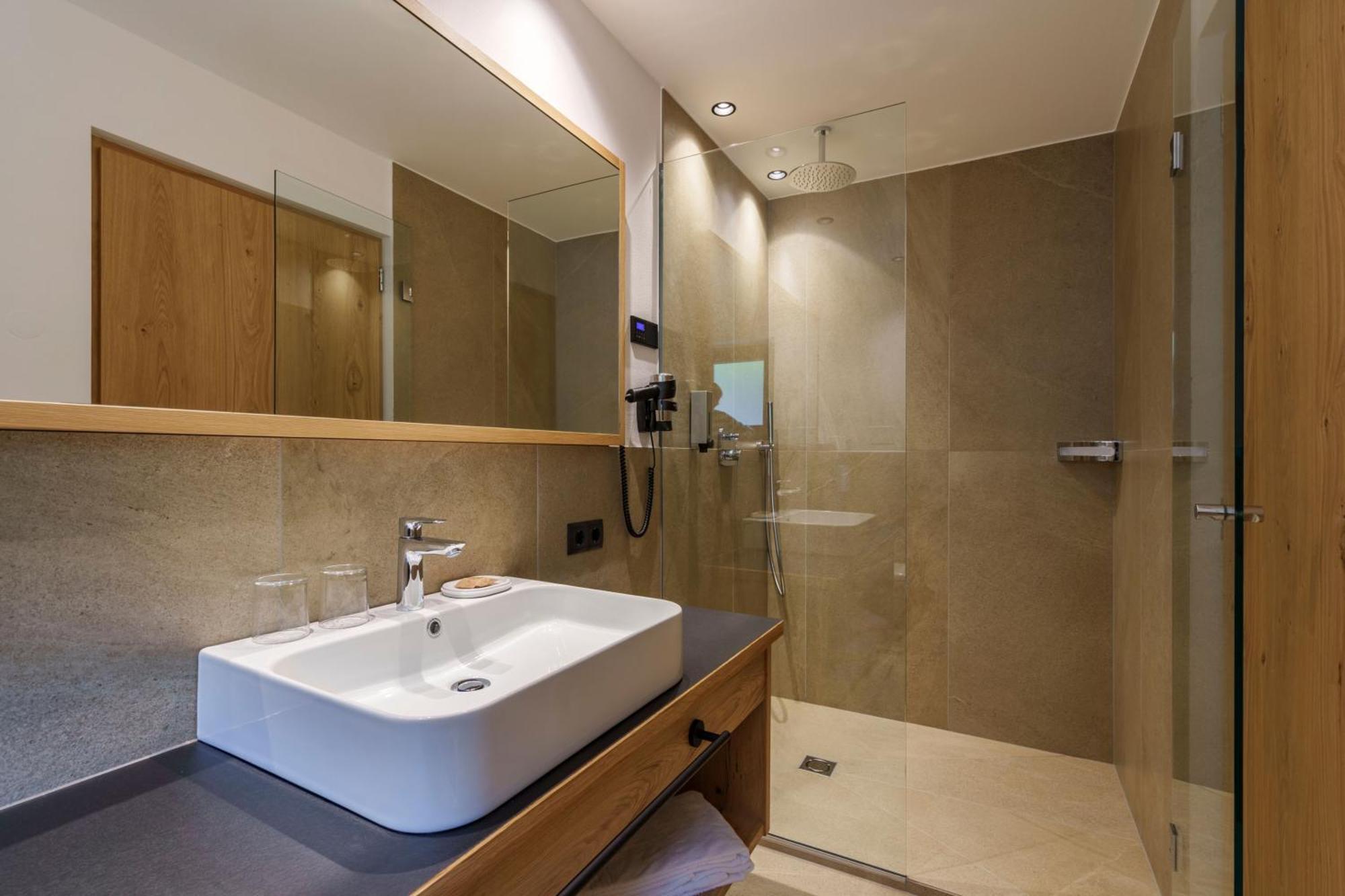 Hotel Lechner Tirolo Room photo